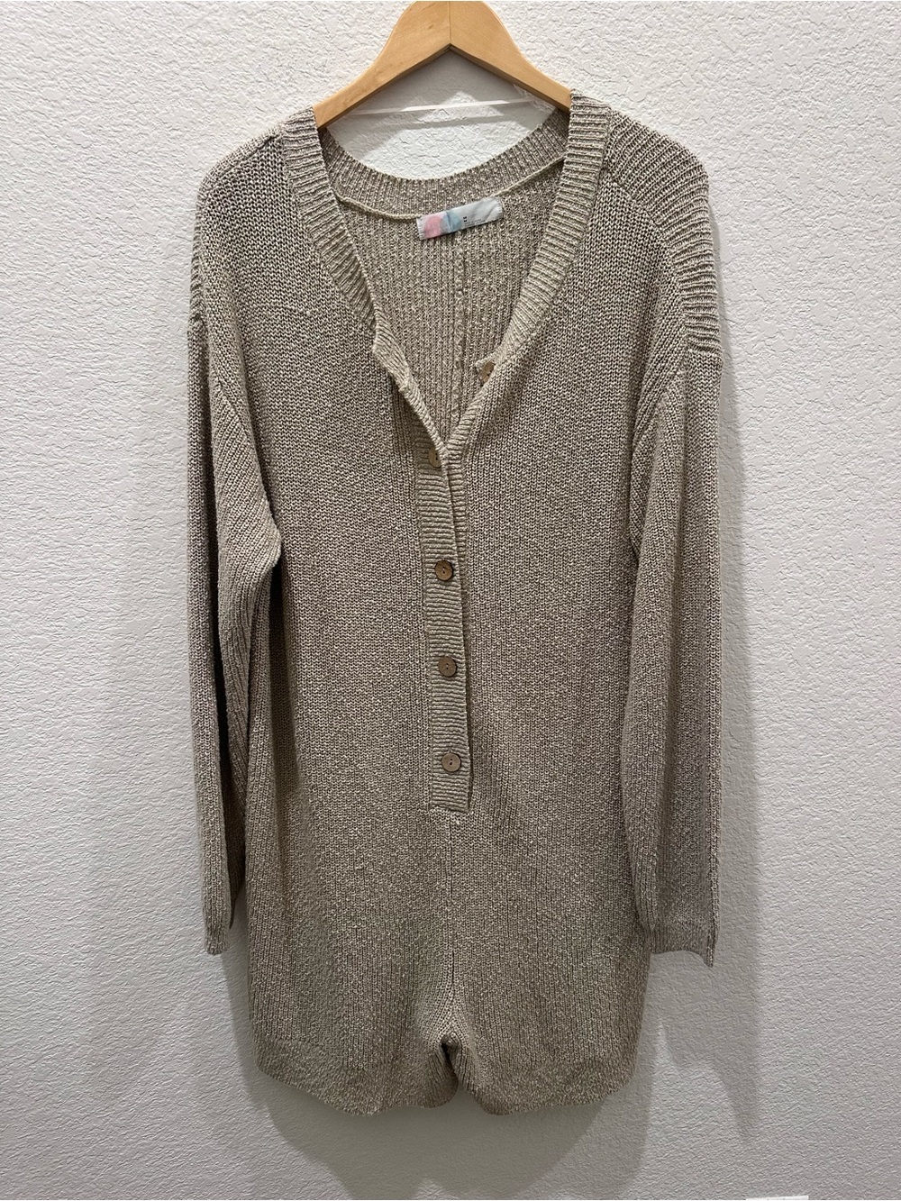 FP Beach Beige Knit Sweater‎ Romper Women’s Medium Button Front Long Sleeve